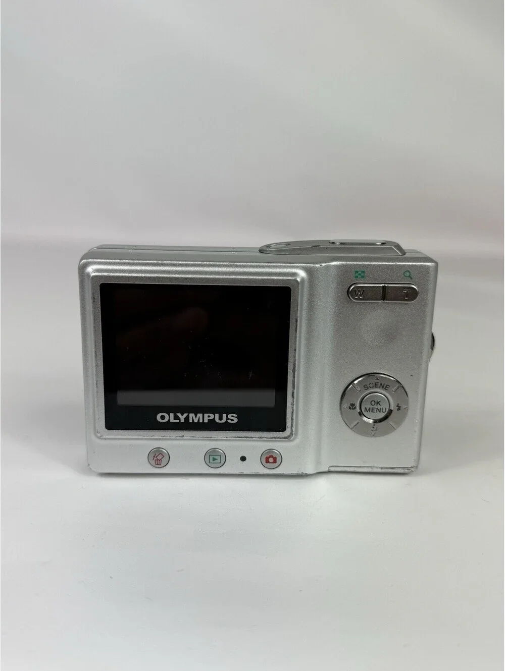 Olympus CAMEDIA X-600 5 Megapixels Digital Camera NOT TESTED No Charger Or Batt.